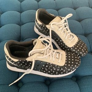 Polka Dot Sneakers!